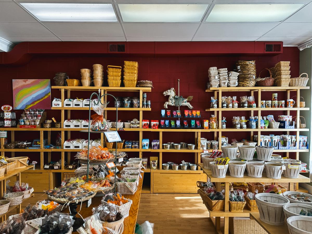 Sweet Lorraine’s Candy Shop