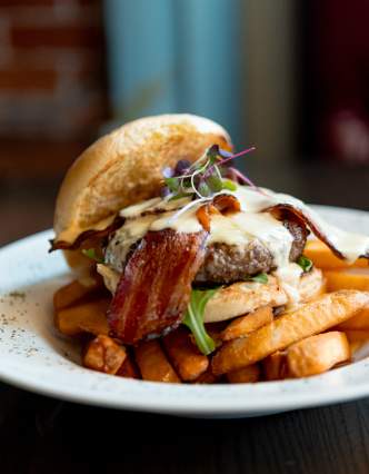 Best Beef Burger Brick Alley Pub Newport Burger Bender 2025