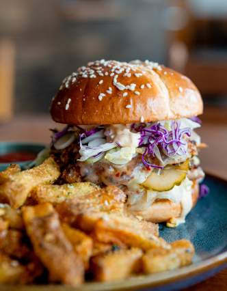 Best Non-Beef Burger Yagi Noodles Newport Burger Bender 2025